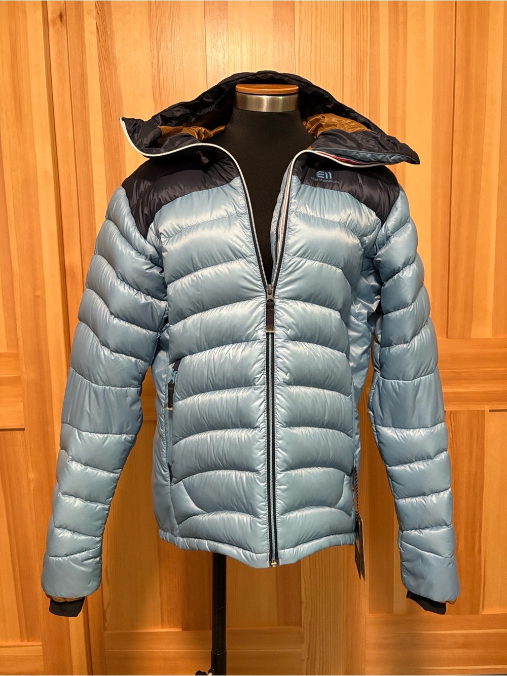 [NWT] Elevenate Agile Down Jacket - Nordic Blue